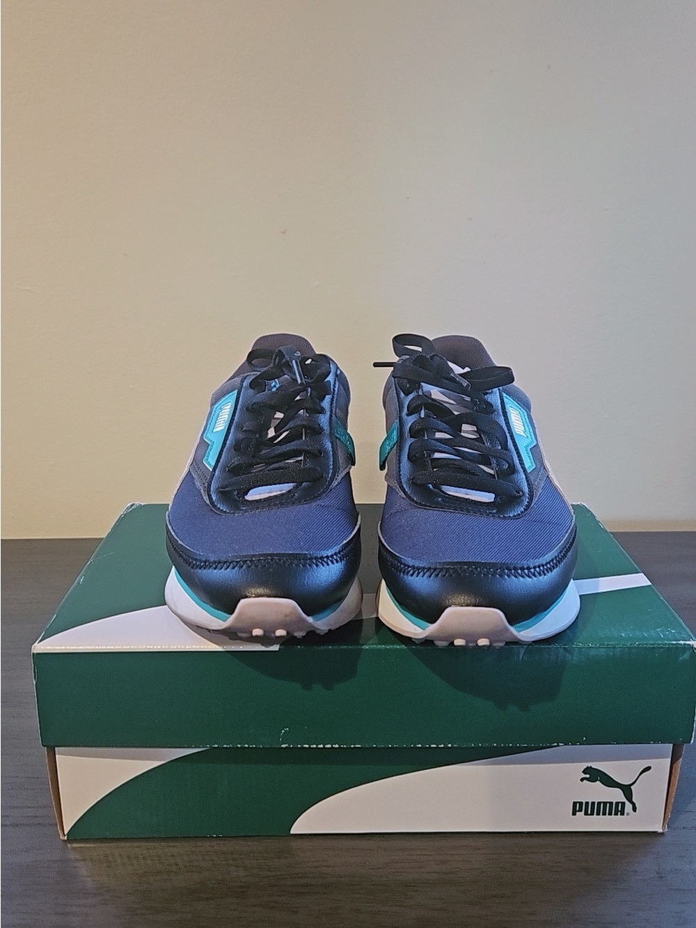 Puma Navy and Teal Runner Sneakers